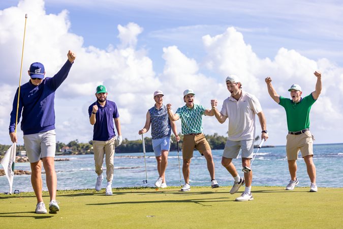 Good Good Golf Creaters celebrating on green - Sunflower Bank