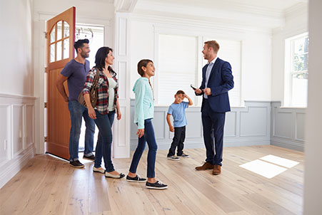family house shopping with real estate agent