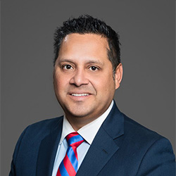 headshot of Ernesto Arredondo