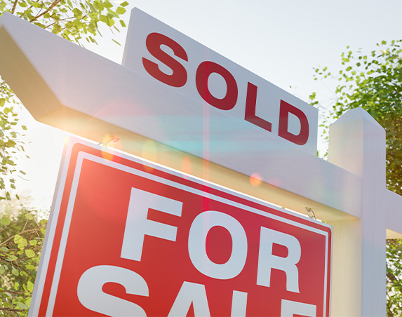 Sold house for sale sign