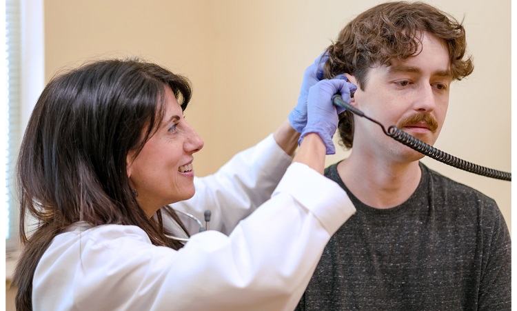 CommuniCare doctor and patient